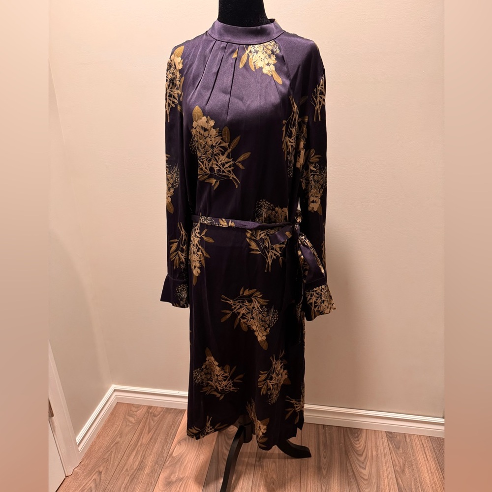 H&M Silk-blend dress